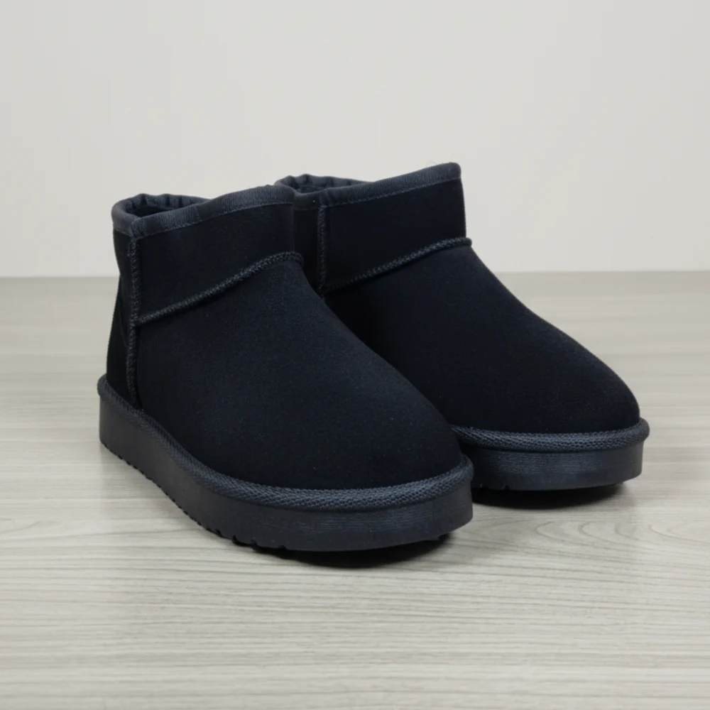 bottines courtes hiver fourrées noir classique